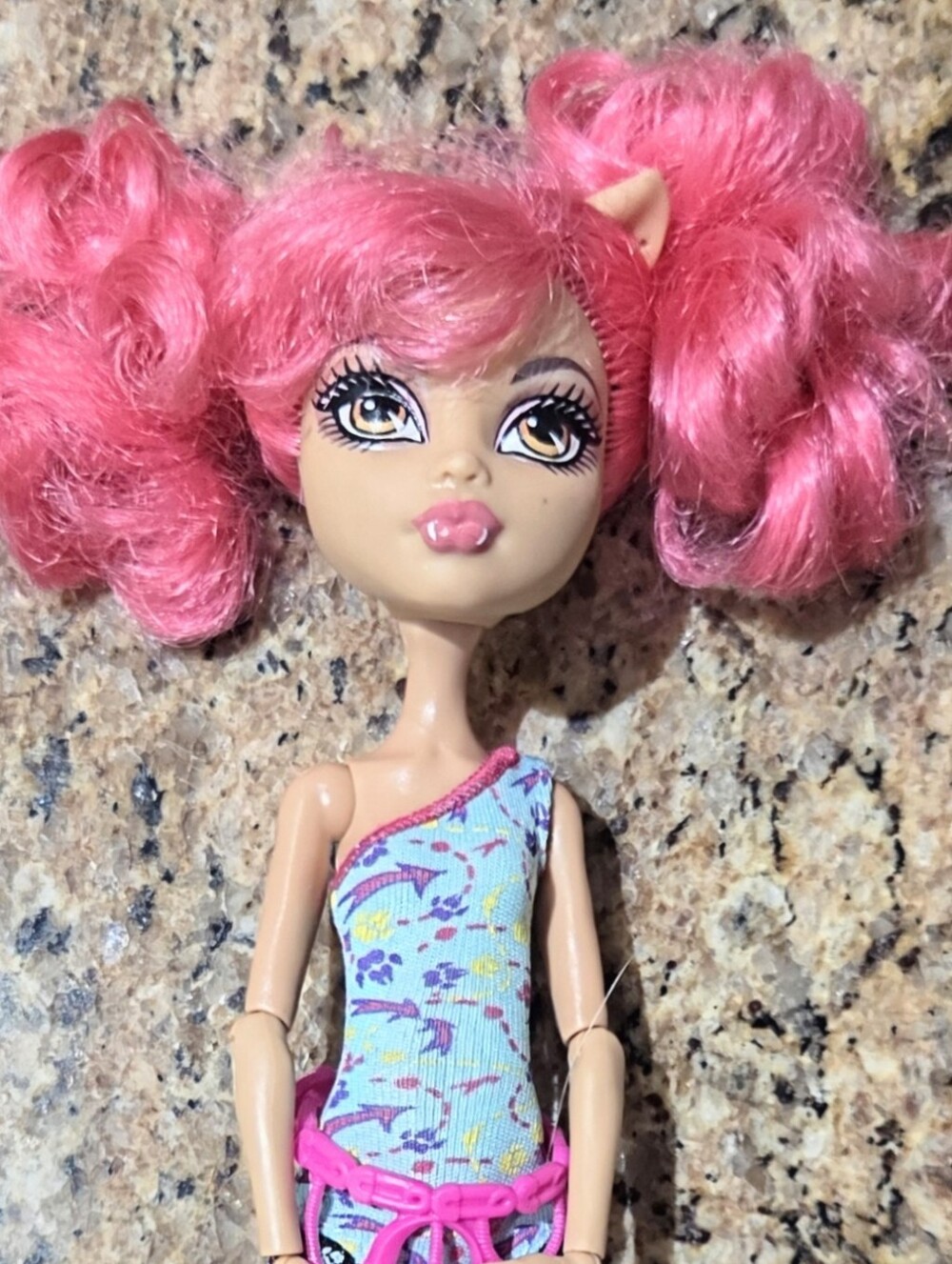 Monster High Howleen Wolf Dance Class Doll Hip Hop 2011 Halloween